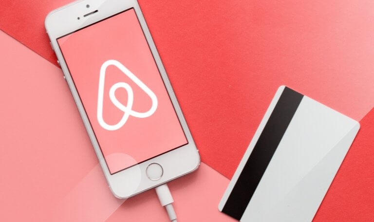 Infographic: Understanding Airbnb's Growth Strategies