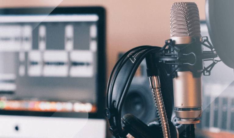 Top eCommerce Podcasts to Listen to Today